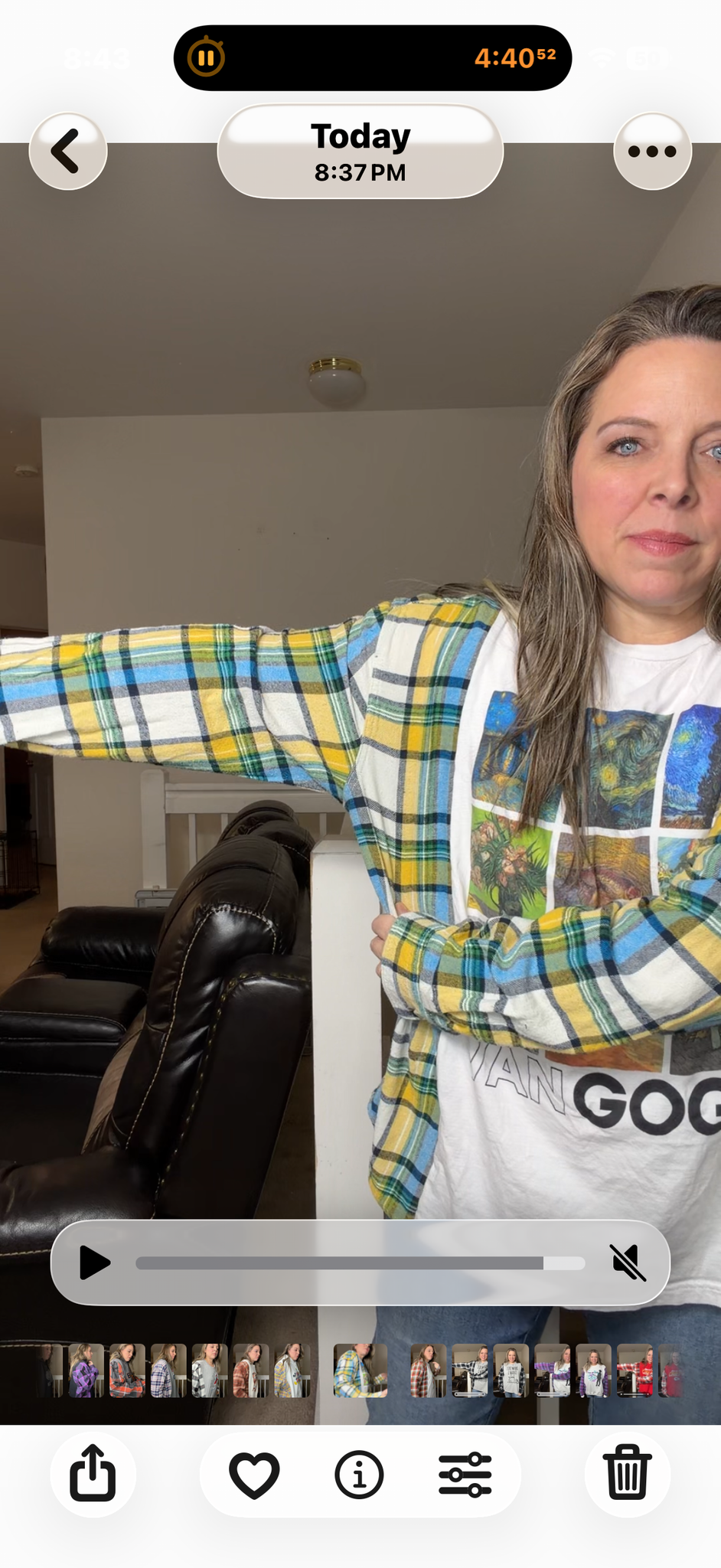 Upcycled Van Gogh - women's XL T-shirt with flannel sleeves