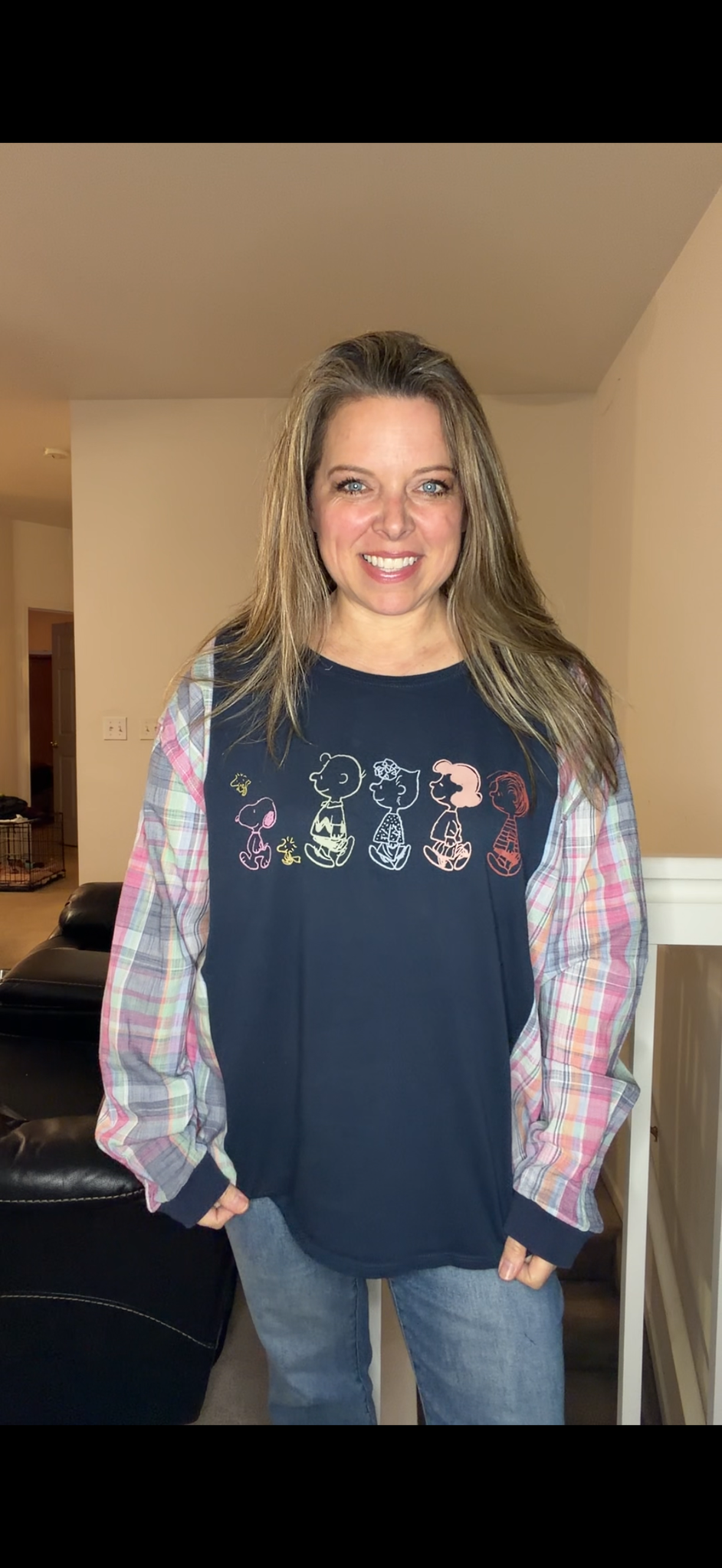 Upcycled Peanuts - women's XL T-shirt with cotton sleeves