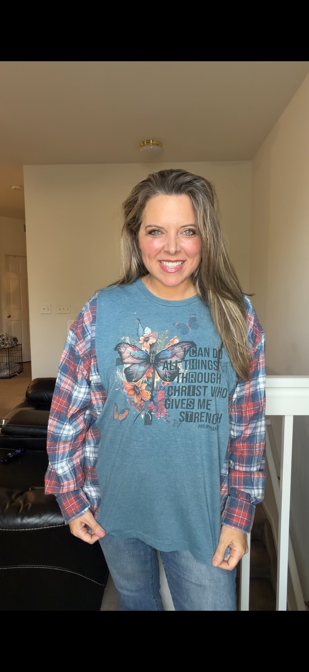 Upcycled Can Do - women's 1X T-shirt with flannel sleeves