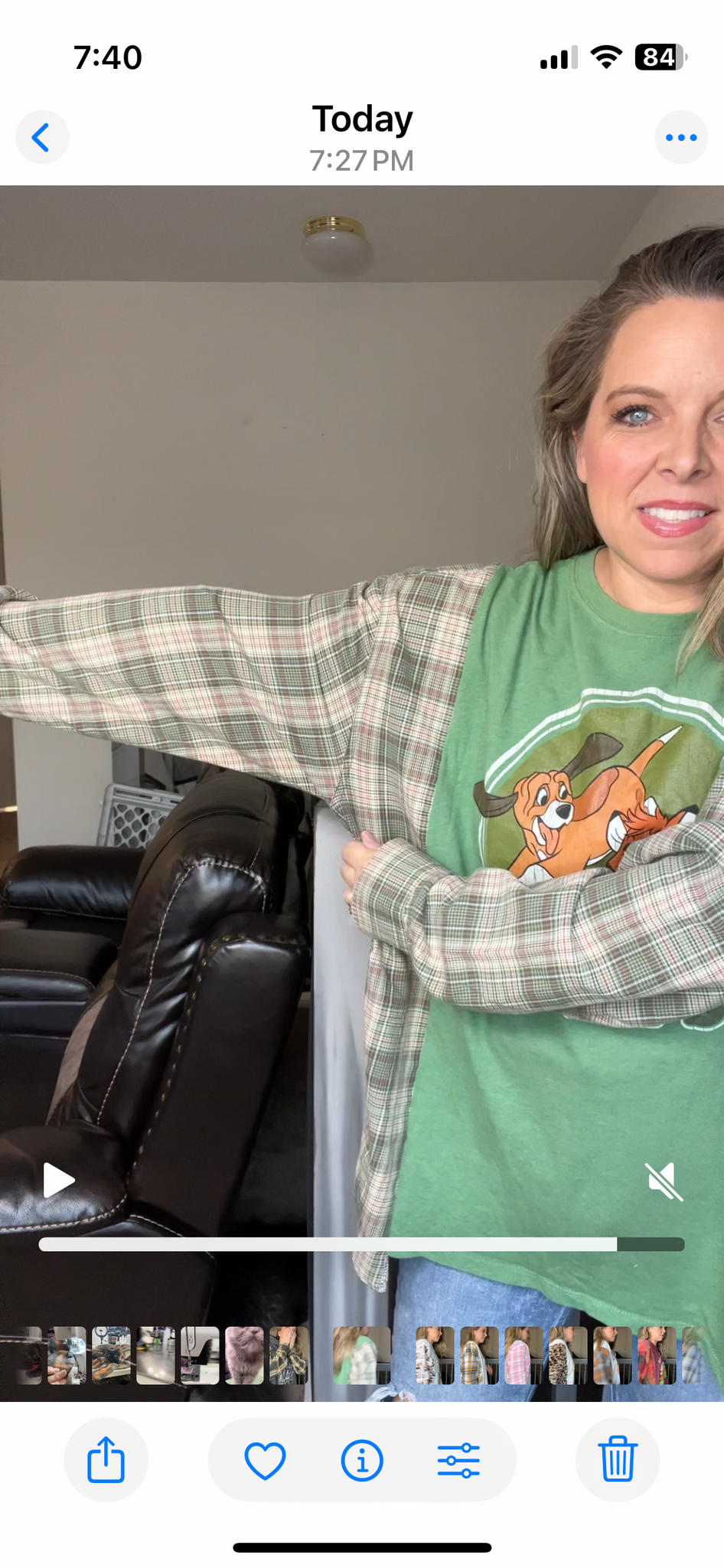 Upcycled Fox and hound – women’s 2X/3X T-shirt with flannel sleeves