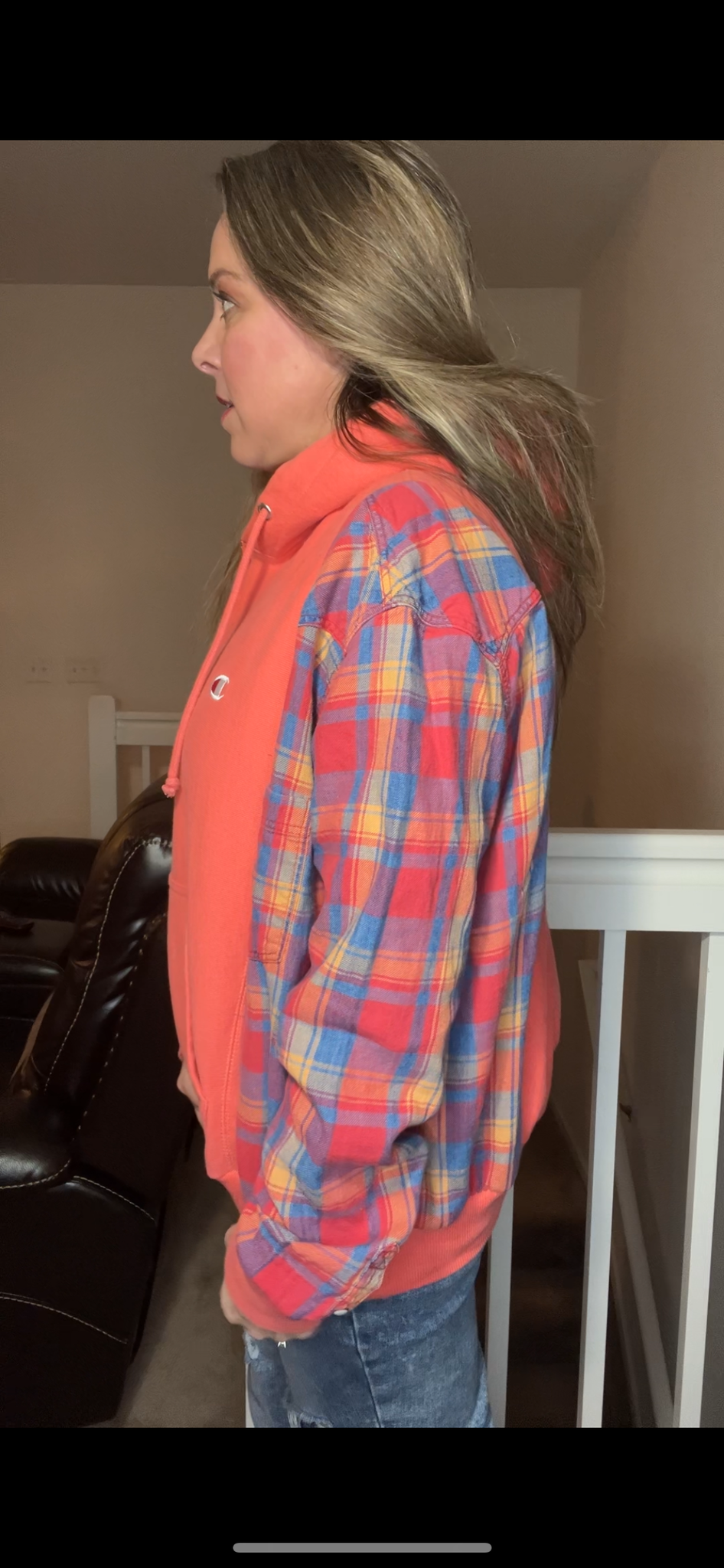 Upcycled Coral Champion – women’s M/L – thick sweatshirt with flannel sleeves￼