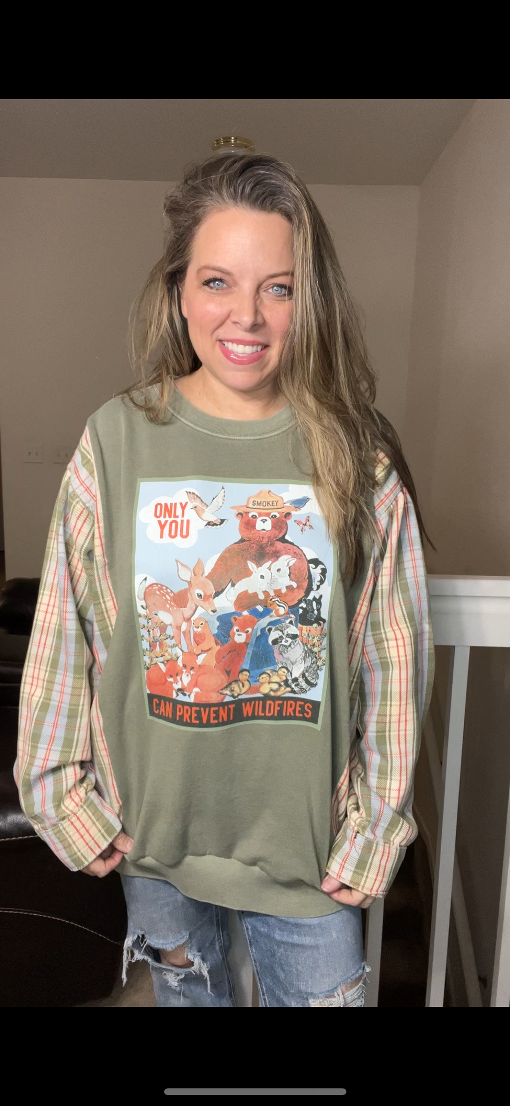 Upcycled Smoky – women’s 2X/3X midweight sweatshirt with flannel sleeves