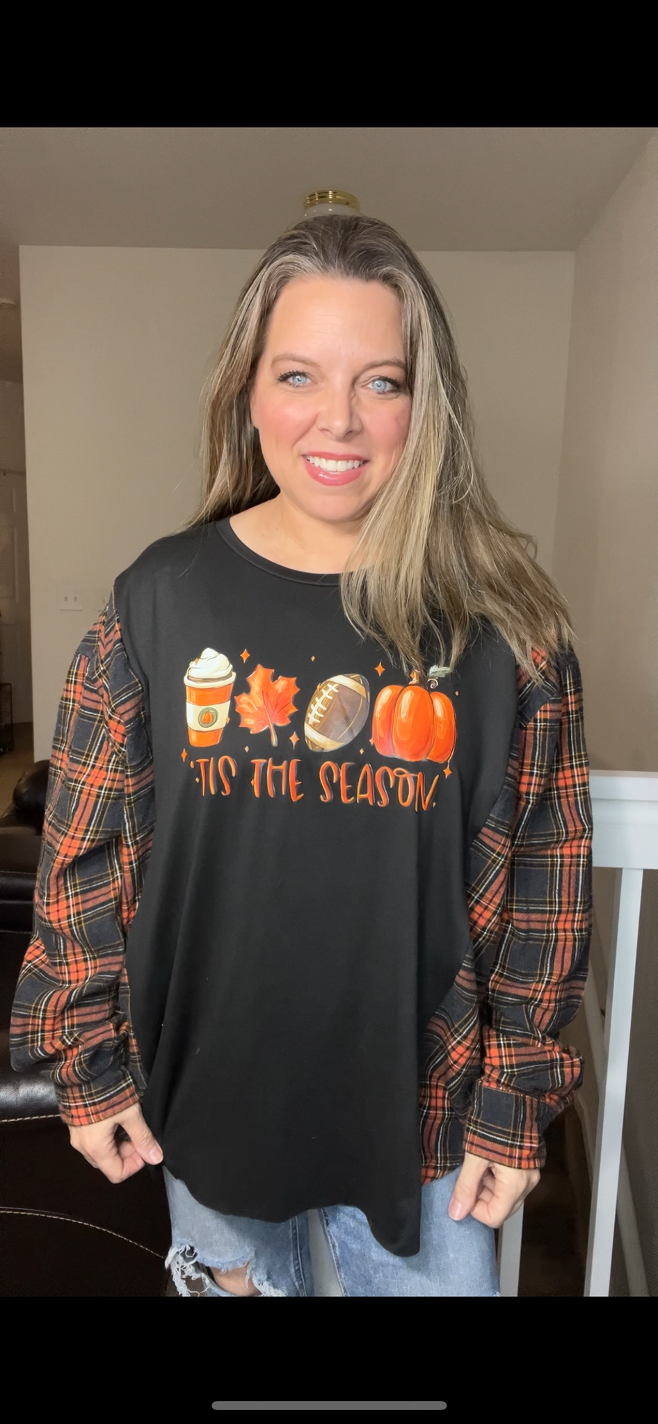 Upcycled ‘Tis the Season – women’s 1X/2X T-shirt with flannel sleeves – sleeves more narrow