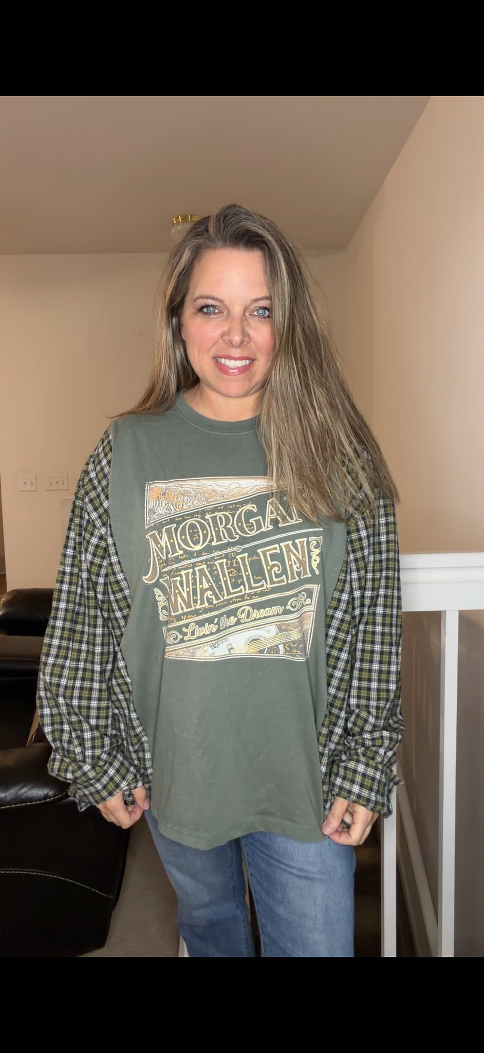 Upcycled Morgan Wallen - women's 2X T-shirt with cotton sleeves
