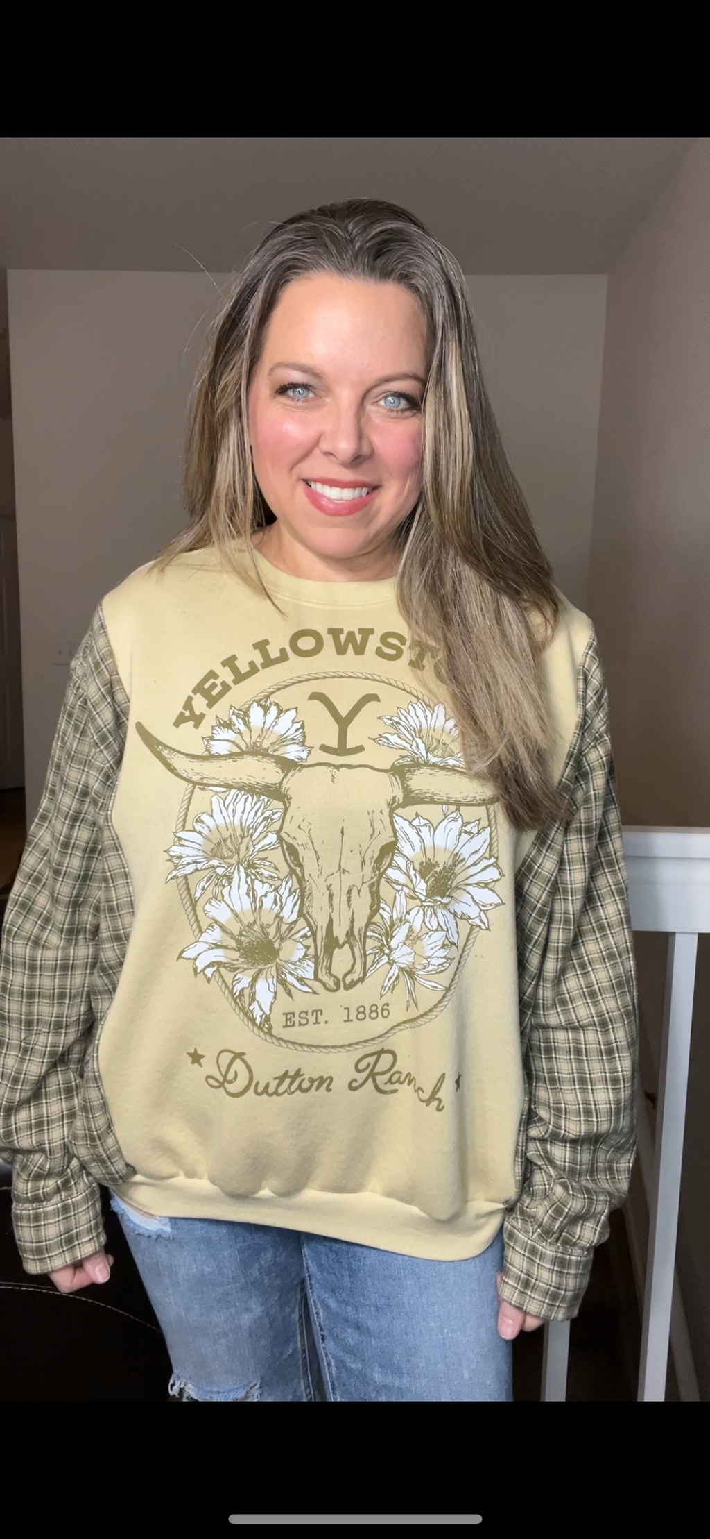 Upcycled Yellowstone – women’s medium/large – midweight sweatshirt with flannel sleeves