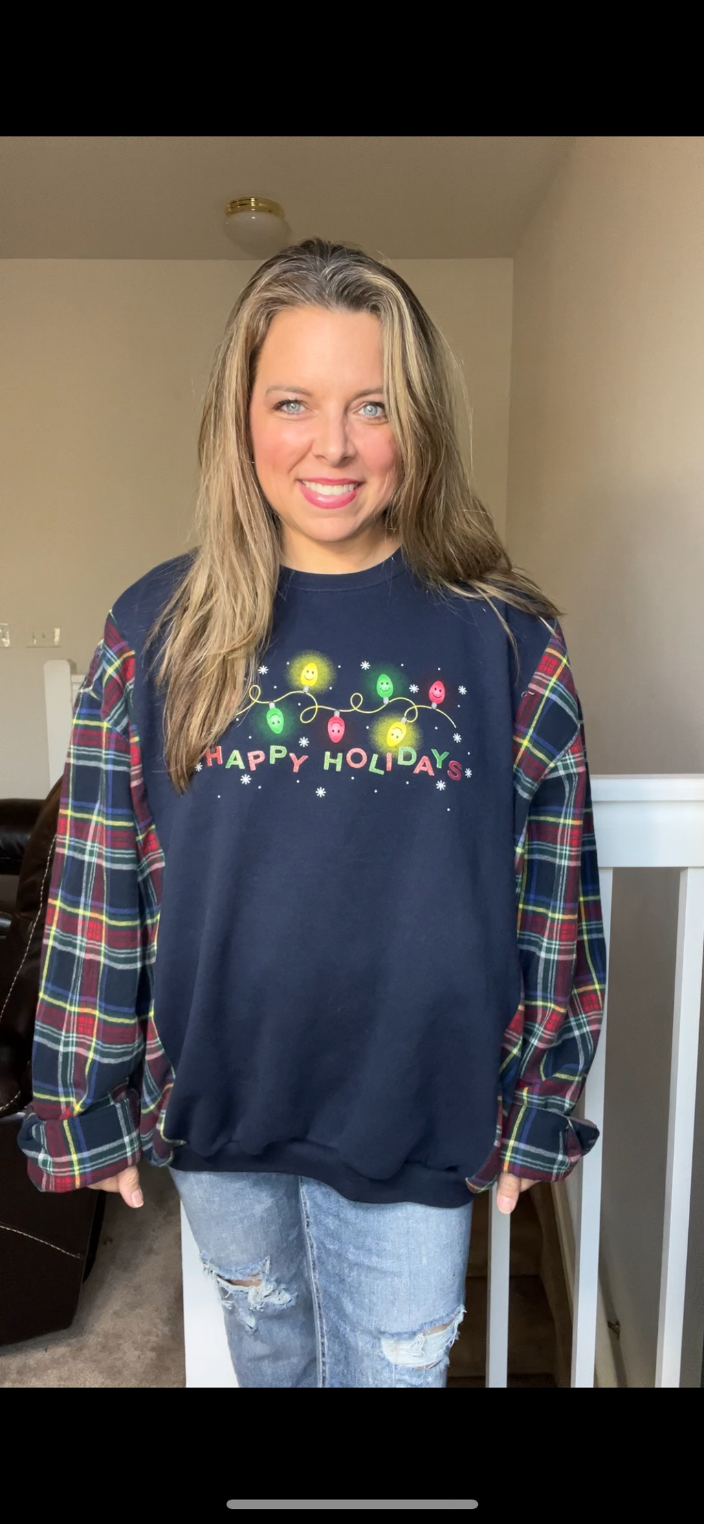 Upcycled Happy Holidays – women’s XL/1X – midweight sweatshirt with flannel sleeves￼