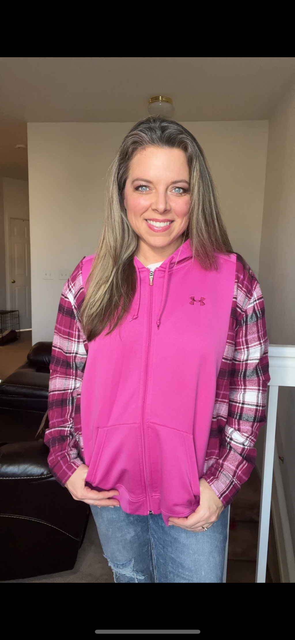Upcycled Pink UA - ￼ Woman’s M/L – midweight sweatshirt with flannel sleeves – sleeves tighter￼