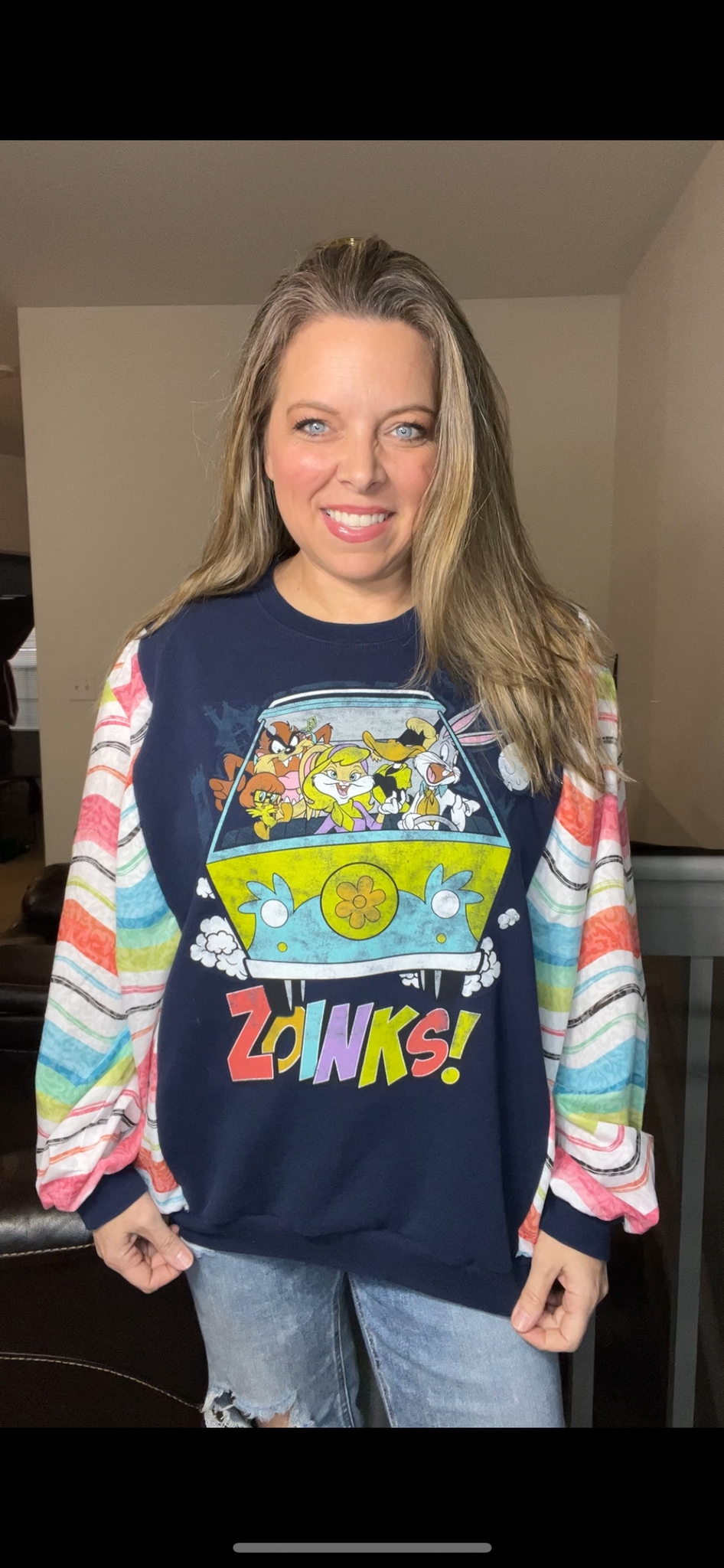 Upcycled ￼Zoink - Women’s 1X/2X midweight sweatshirt with cotton sleeves