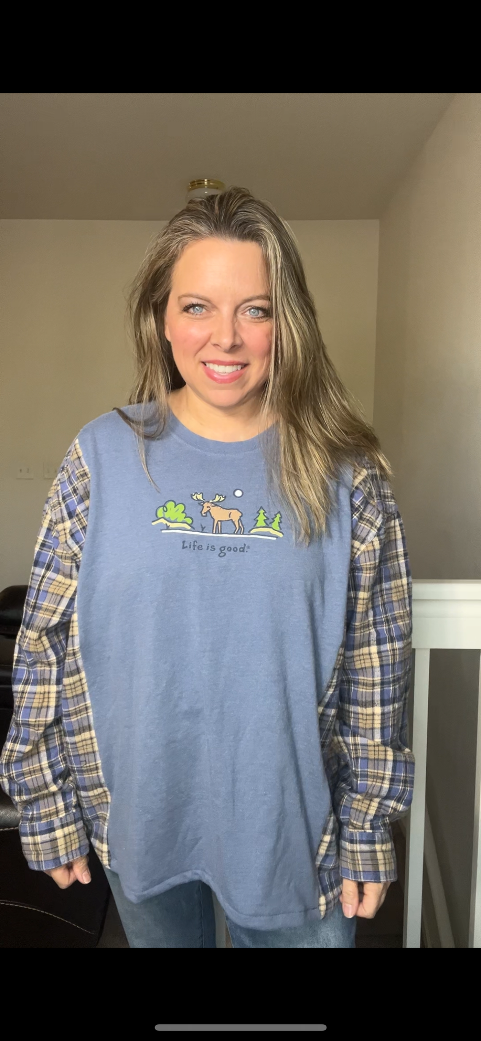 Upcycled Moose – women’s XL T-shirt with flannel sleeves