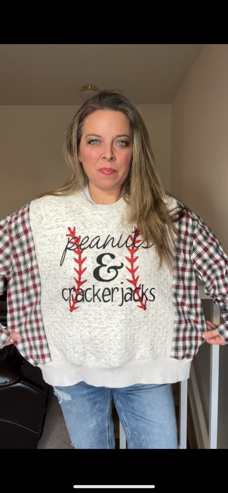 Upcycled Baseball – women’s large – middleweight sweatshirt with flannel sleeves￼