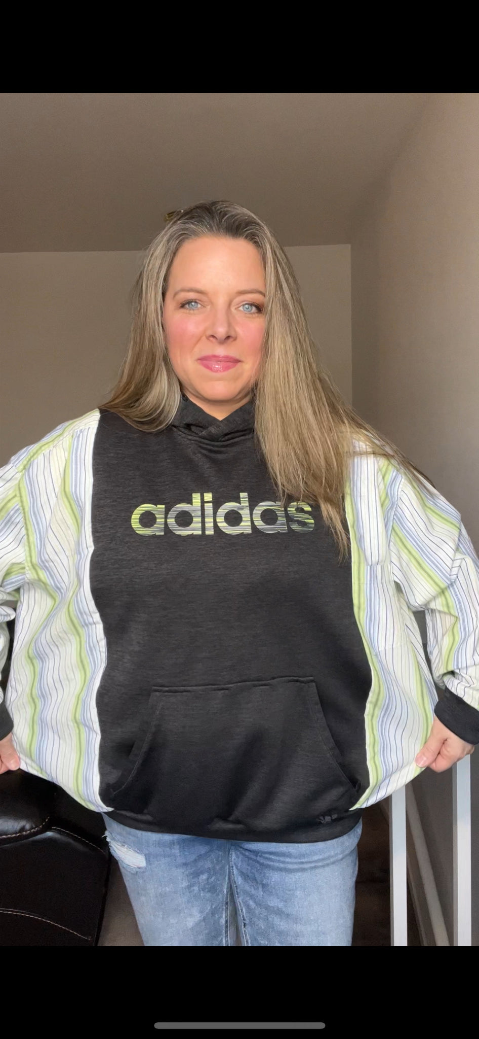 Upcycled Green Black Adidas – women’s L/XL – soft thick sweatshirt with thin cotton sleeves – bottom band and neck slightly tighter ￼