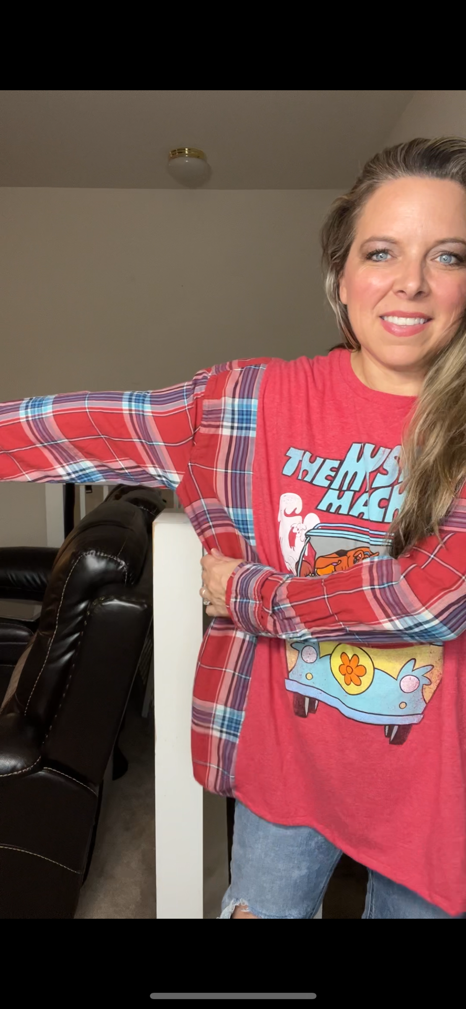 Upcycled Scooby Doo – women’s 2X T-shirt with thin flannel sleeves – sleeves more narrow