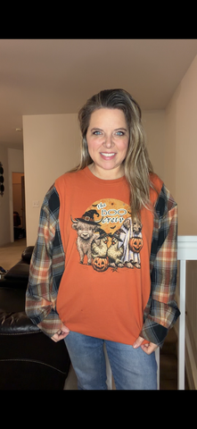 Upcycled Boo Crew - women's 1X/2X T-shirt with flannel sleeves