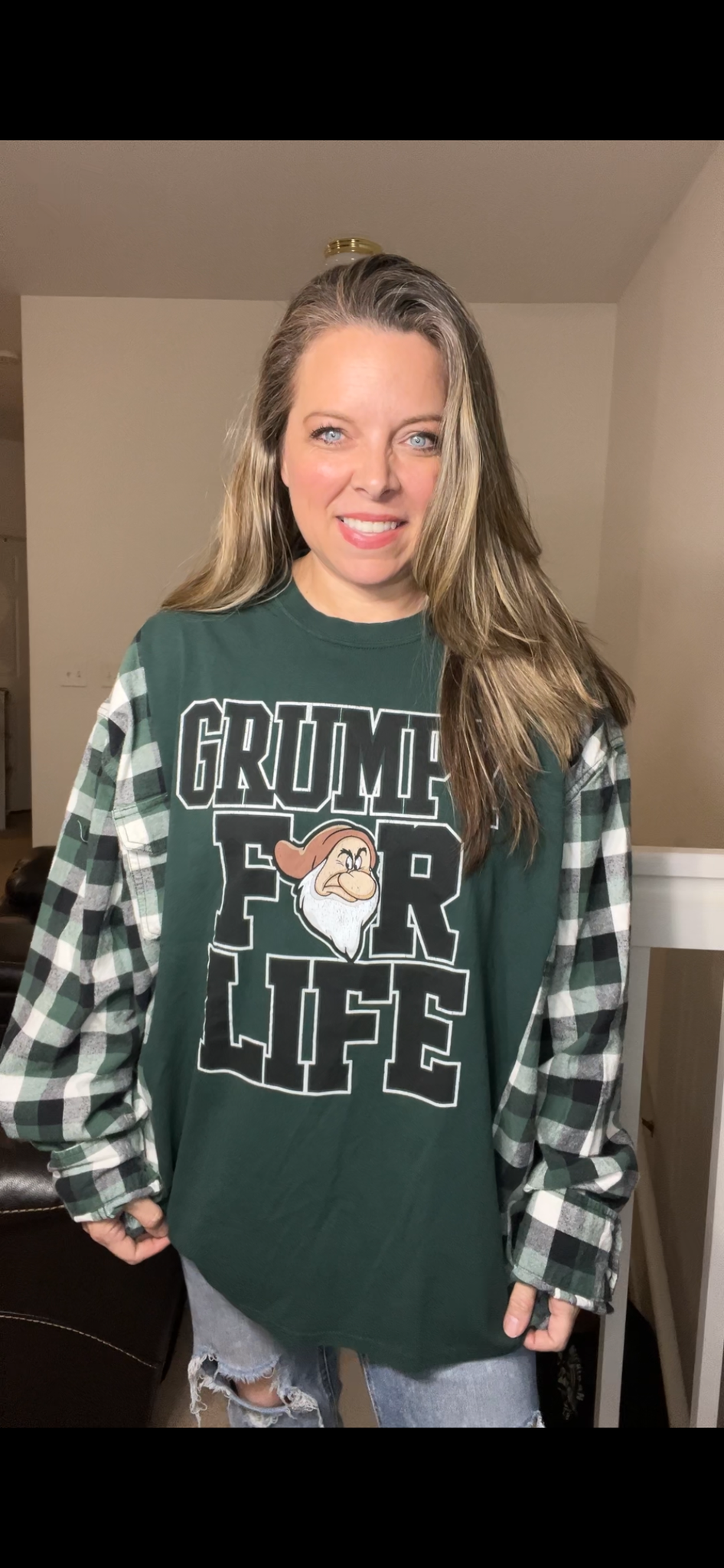 Upcycled Grumpy life – women’s 4X T-shirt with flannel sleeves