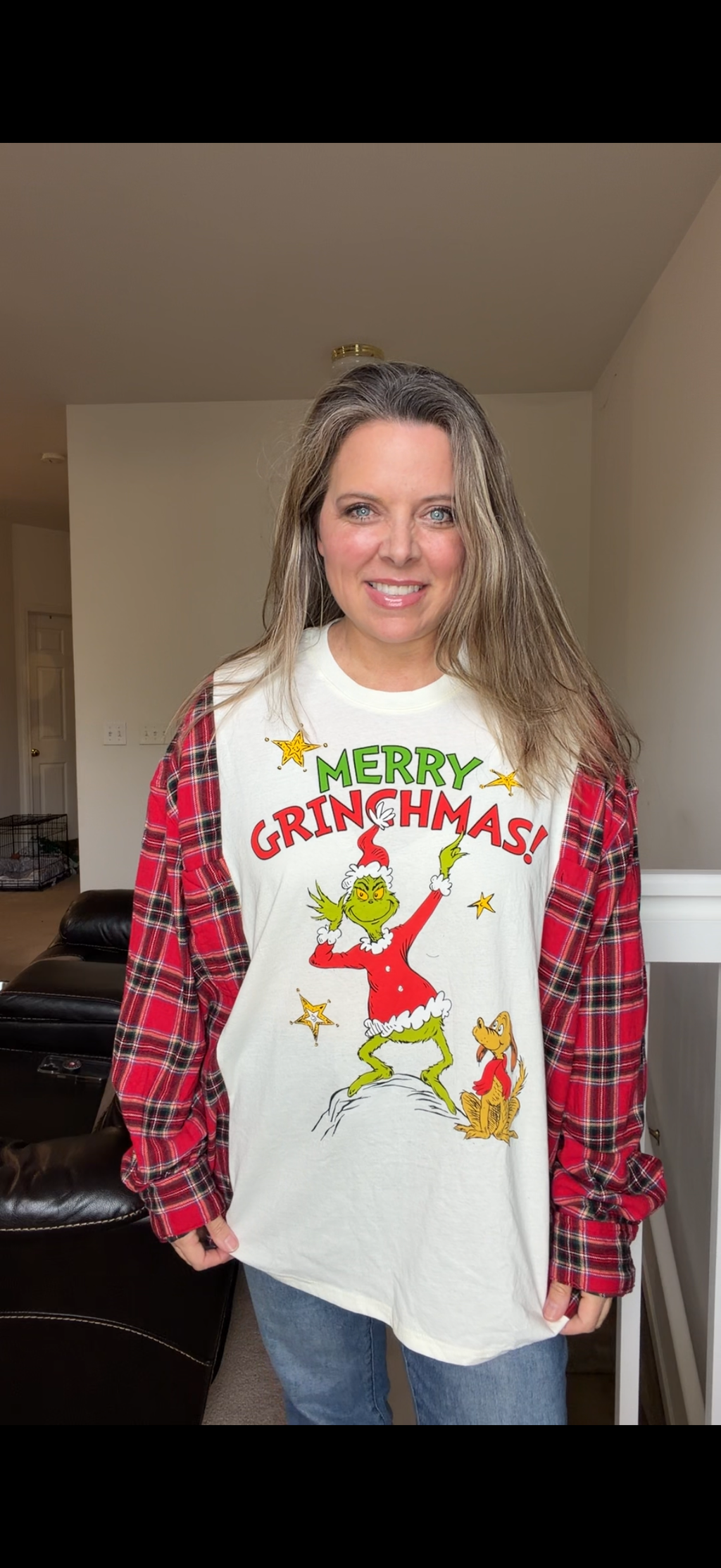 Upcycled Grinch - women's 3X T-shirt with flannel sleeves