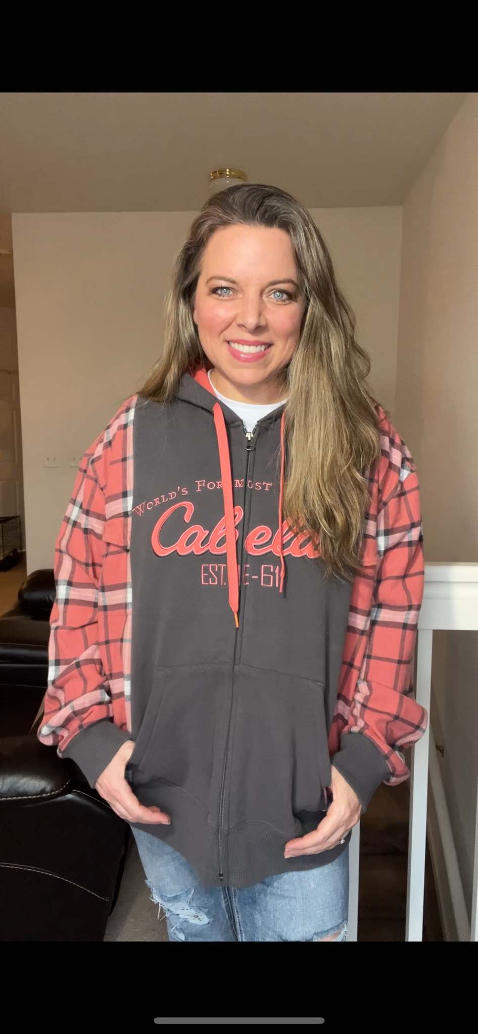 Upcycled Cabela’s zip – women’s XL – thick sweatshirt with flannel sleeves￼