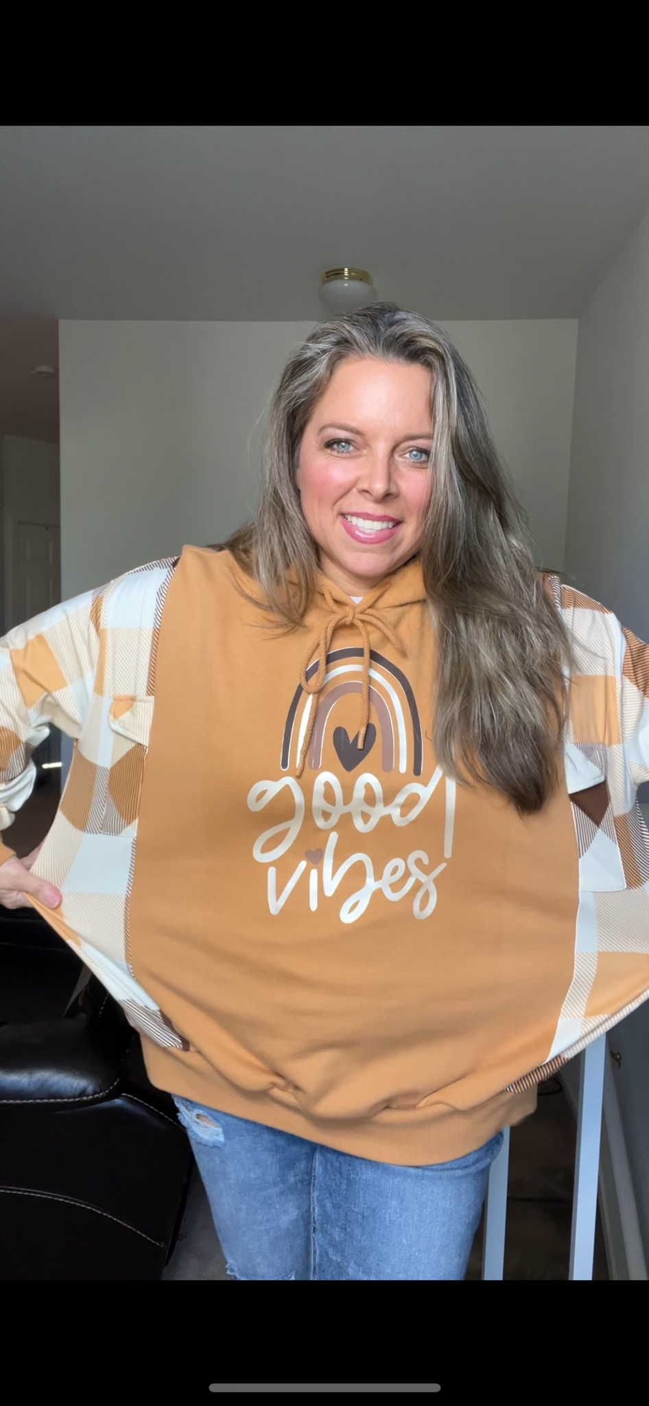 Upcycled Good Vibes – women’s 1X – midweight sweatshirt with soft stretchy sleeves￼