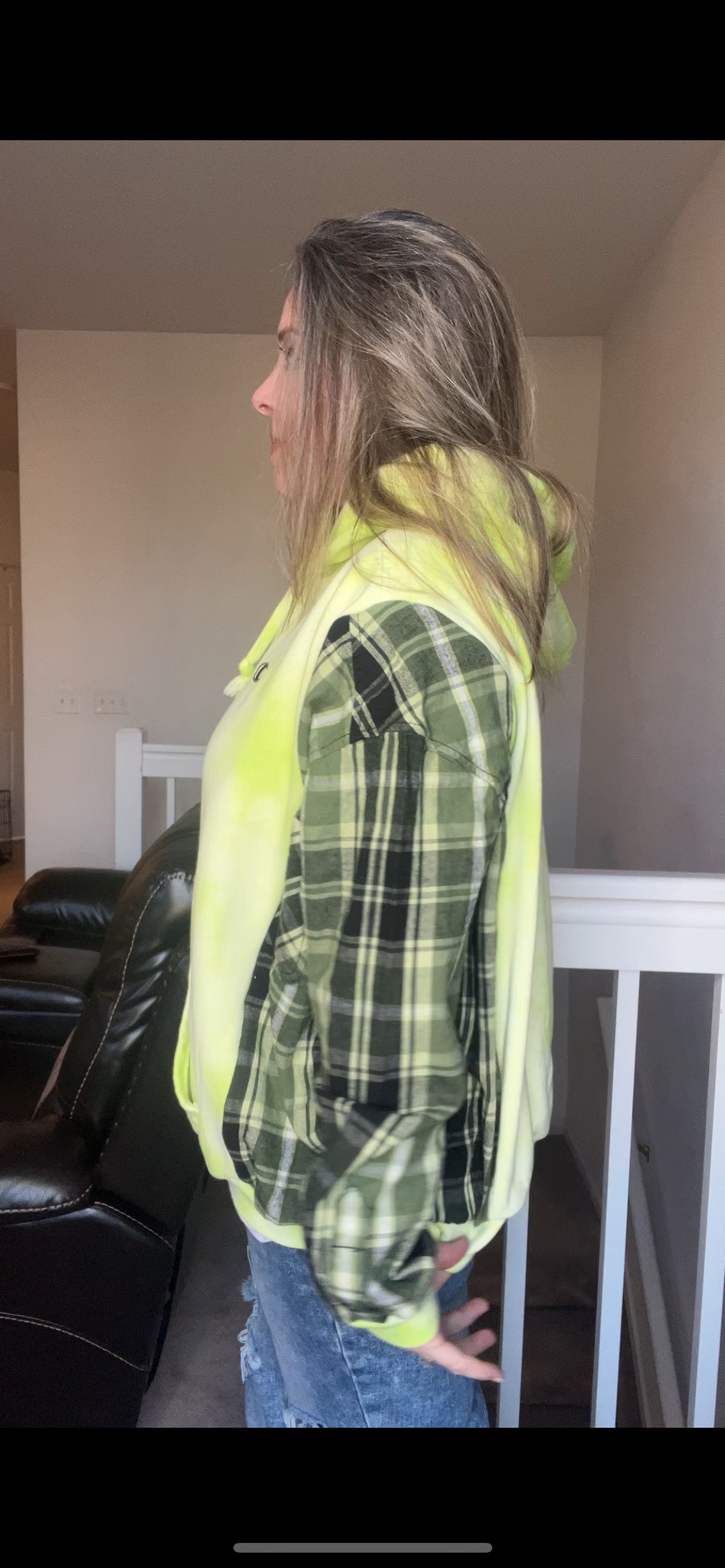 Upcycled Neon Champion – women’s L/XL – midweight sweatshirt with flannel sleeves￼
