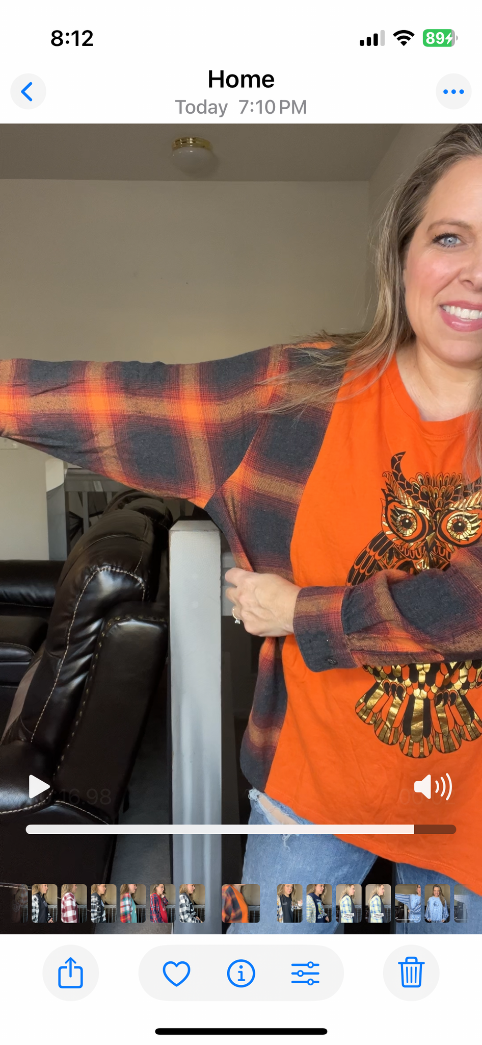 Upcycled Owl – women’s medium/large T-shirtmwith flannels sleeves￼