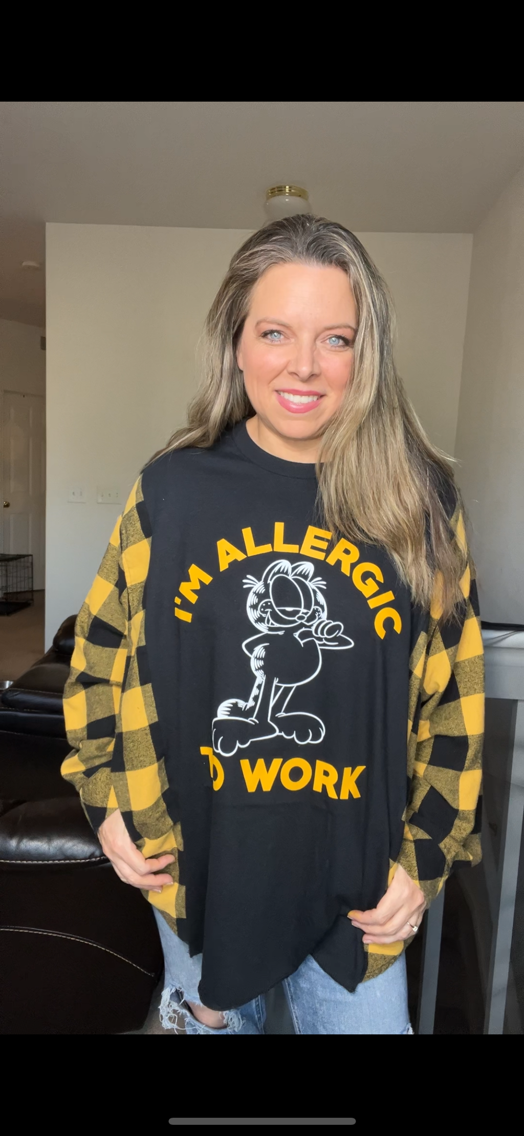 Upcycled Garfield – women’s 2X/3X T-shirt with flannel sleeves