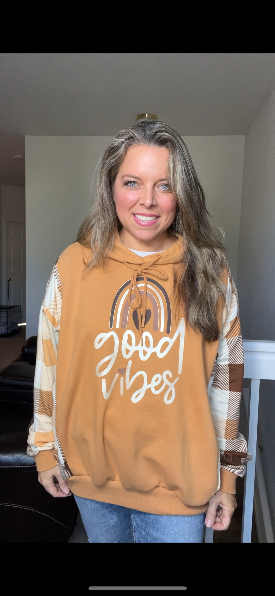 Upcycled Good Vibes – women’s 1X – midweight sweatshirt with soft stretchy sleeves￼