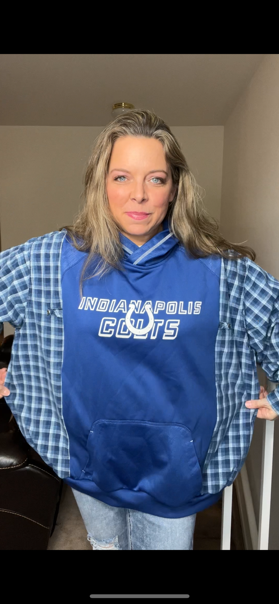 Upcycled Colts – women’s 2X/3X – midweight sweatshirt with flannel sleeves￼