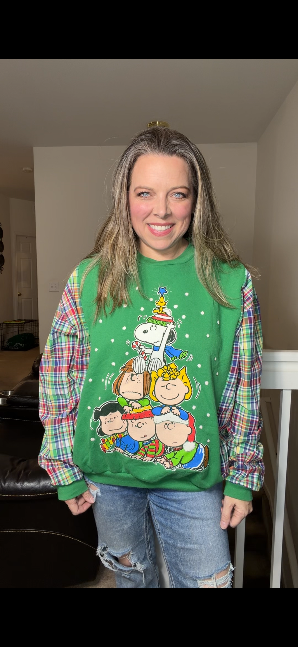 Upcycled peanuts – women's small/medium midweight sweatshirt with cotton sleeves