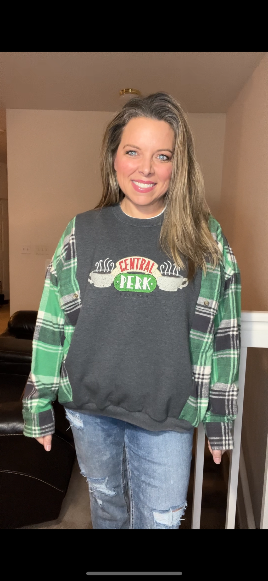 Upcycled Friends - Women’s large – midweight sweatshirt with soft flannel sleeves￼