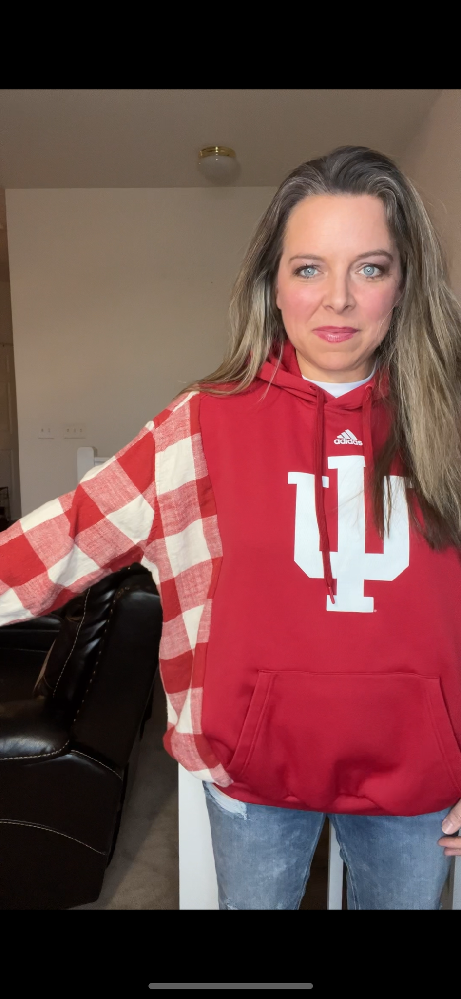 Upcycled Indiana – women’s XL – midweight sweatshirt with flannel sleeves￼