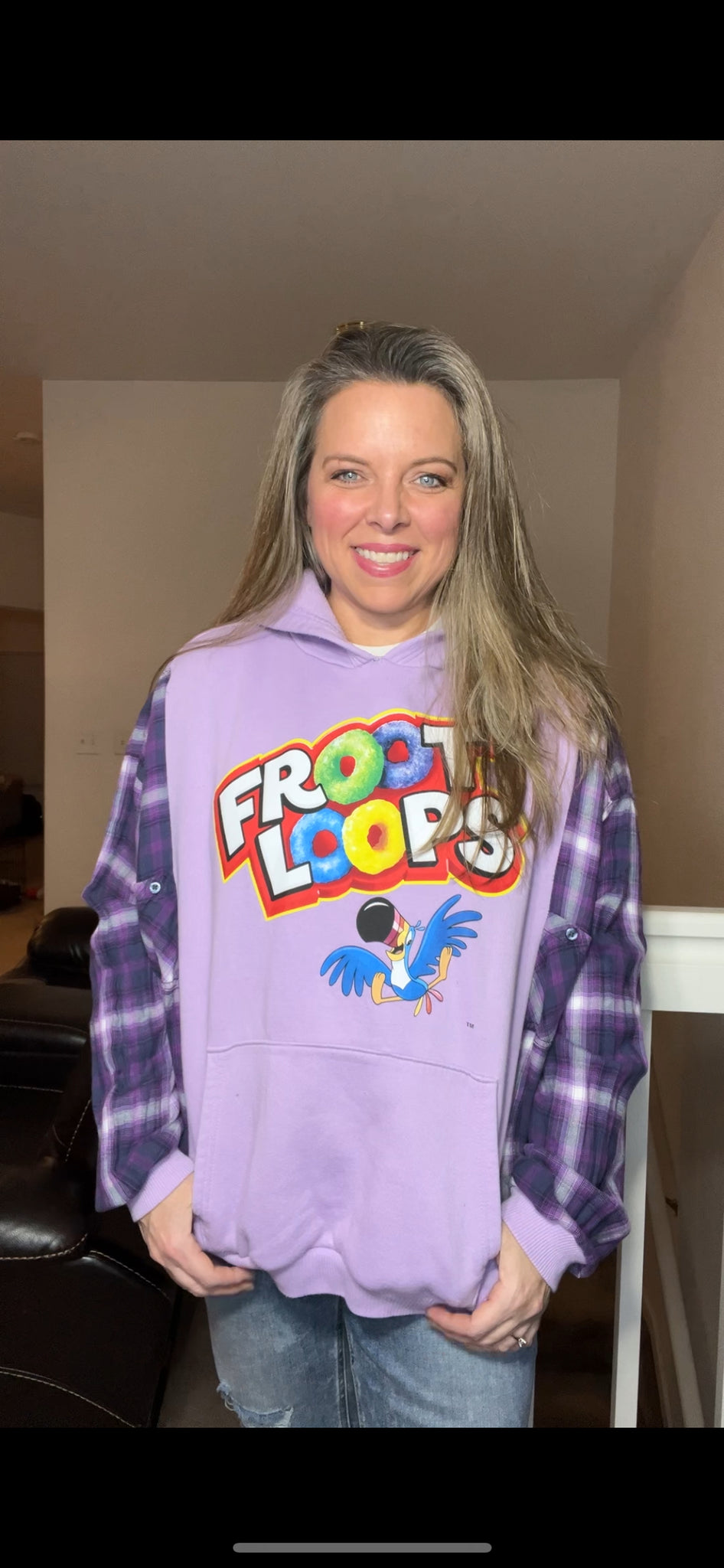 Froot Loops - woman’s XL - midweight sweatshirt with thin flannel sleeves ￼