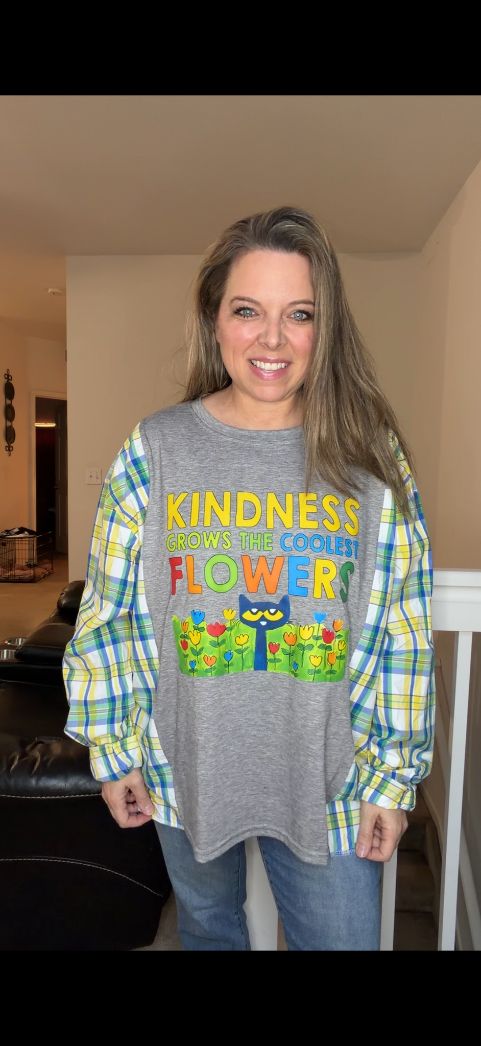 Upcycled Kindness Cat - women's 1X T-shirt with cotton sleeves