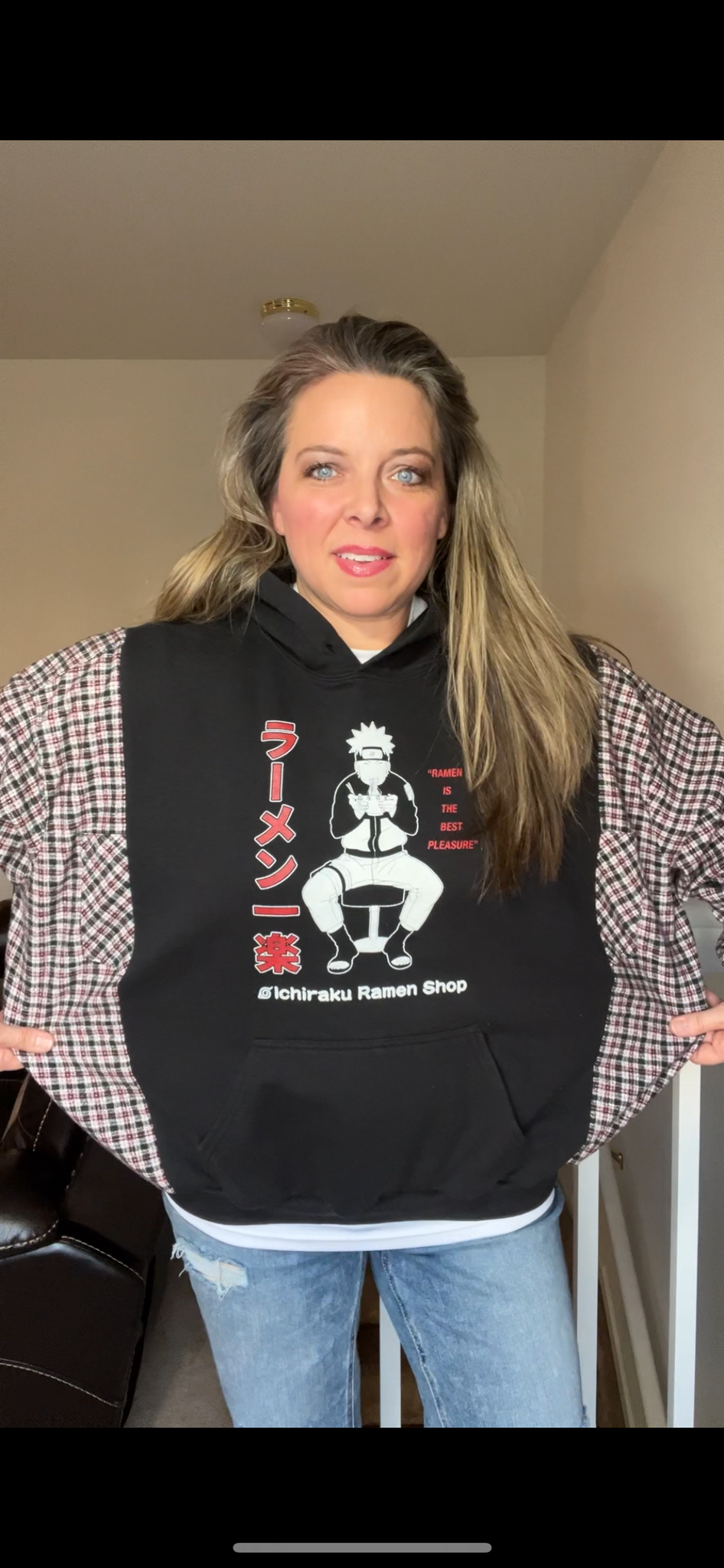 Upcycled ￼Naruto - Women’s M/L – midweight sweatshirt with flannel sleeves￼