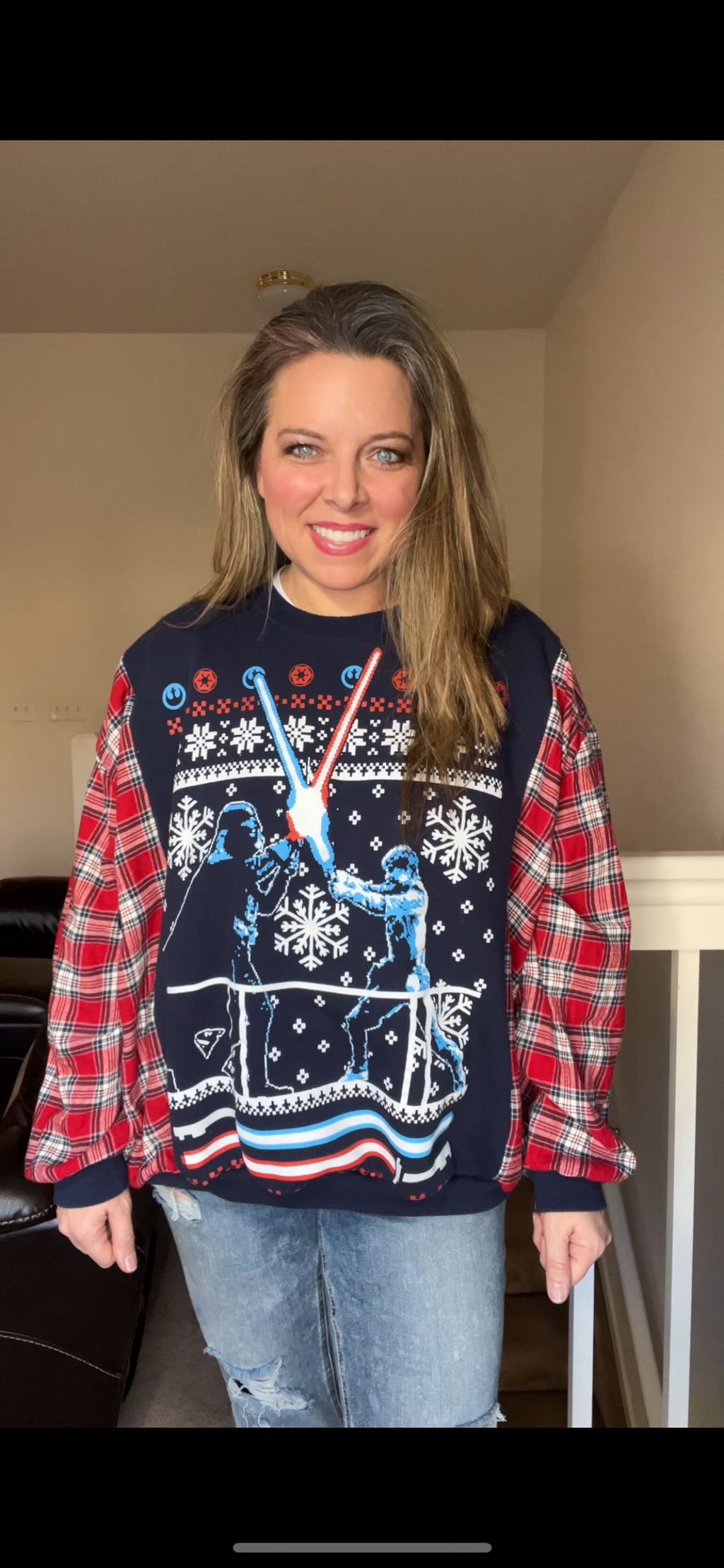 Upcycled Star Wars – women’s L/XL – midweight sweatshirt with flannel sleeves￼