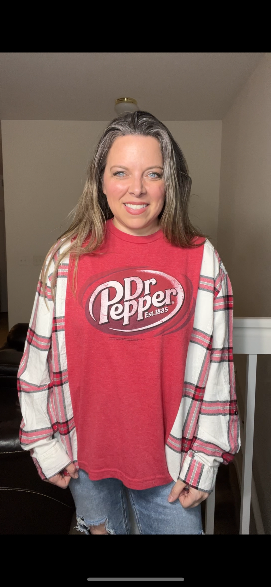 Upcycled Dr Pepper – women’s 1X/2X T-shirt with flannel sleeves – sleeves more narrow