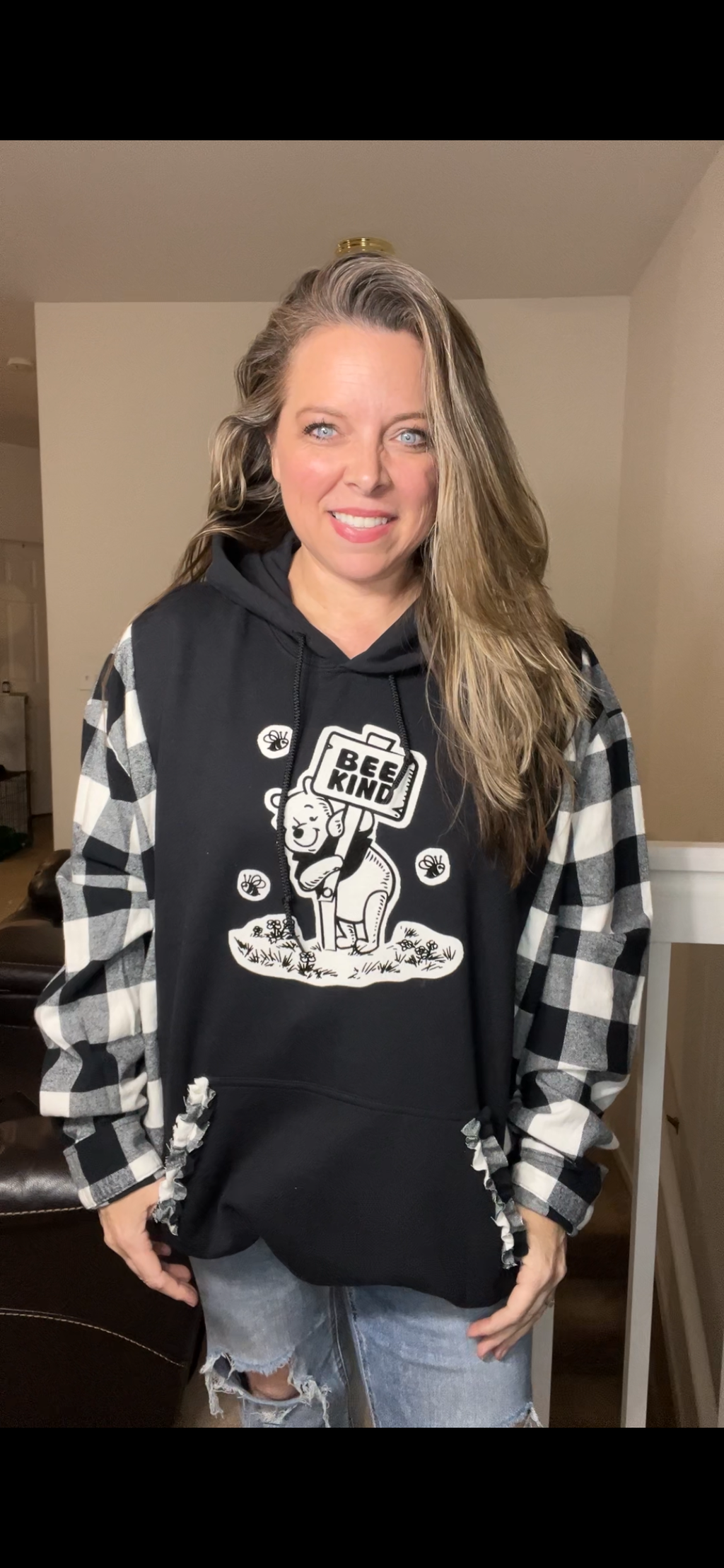 Upcycled Pooh nice – women’s 3X midweight sweatshirt with flannel sleeves