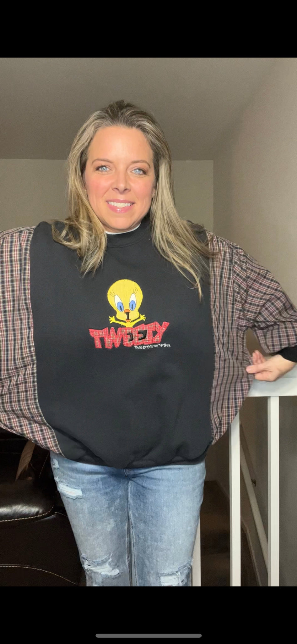 Tweety Black - woman’s large