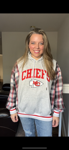 Upcycled Chiefs – women’s large – midweight sweatshirt with flannel sleeves ￼