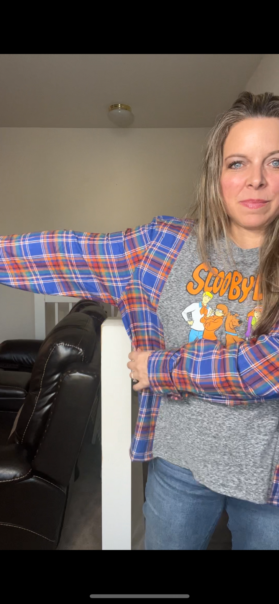Upcycled Scooby Doo – women’s large/XL T-shirt with flannel sleeves