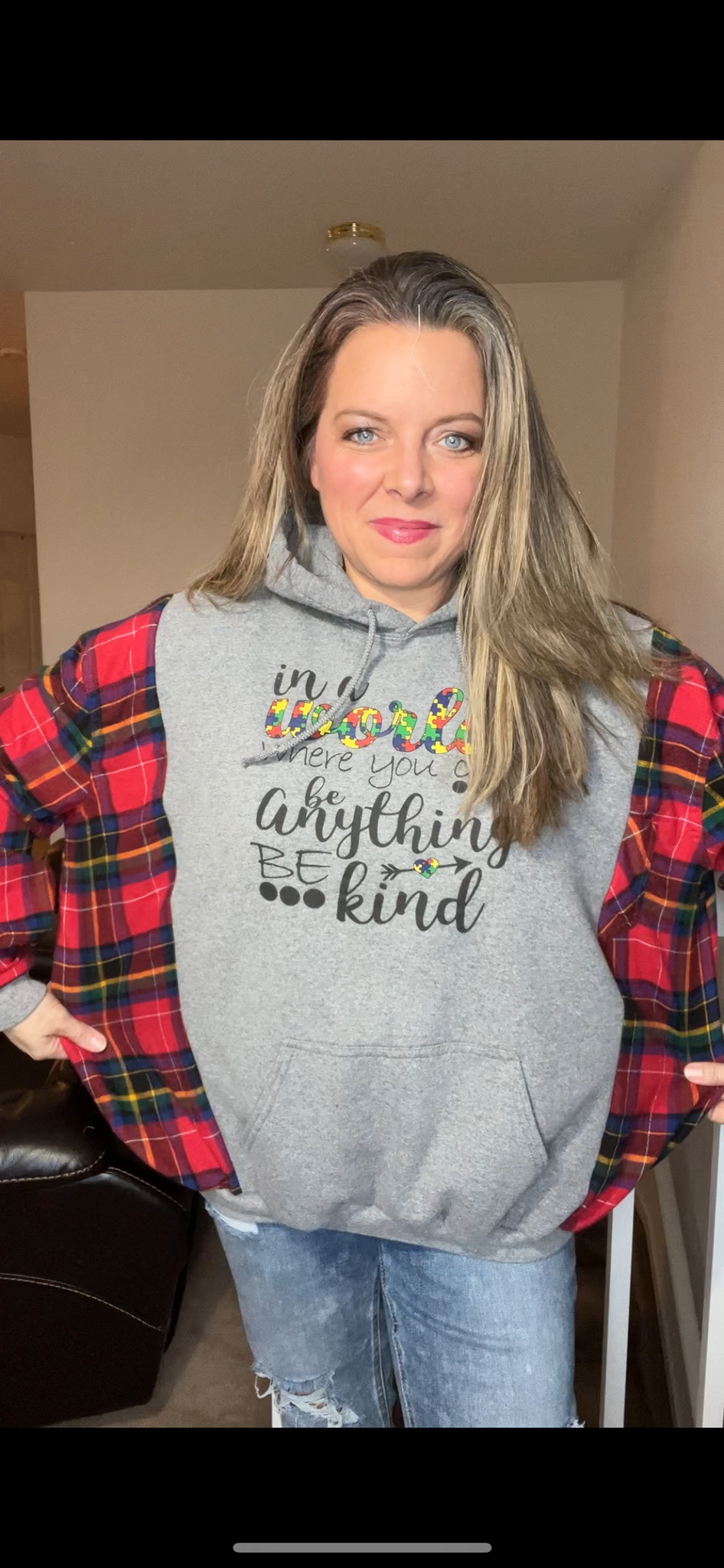 Upcycled Be Kind – women’s XL/1X – midweight sweatshirt with flannel sleeves￼