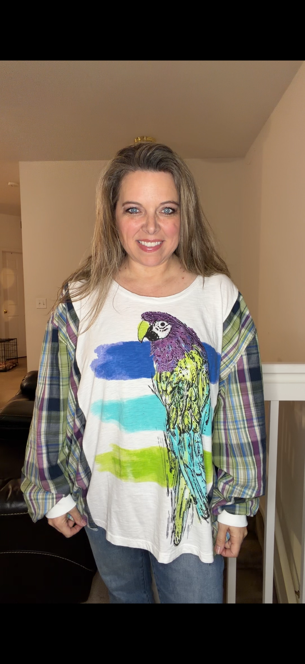 Upcycled Parrot - women's 3X/4X T-shirt with cotton sleeves