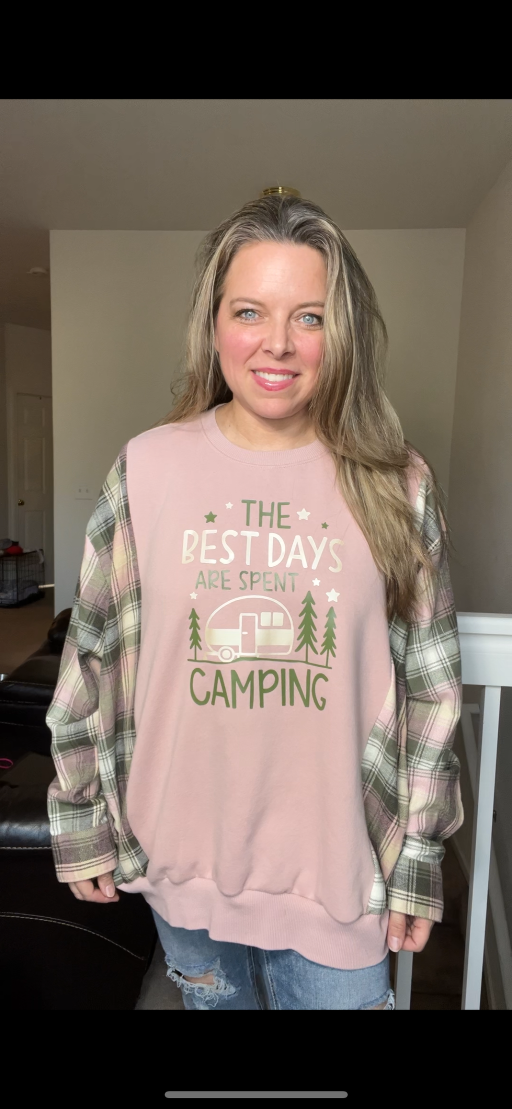 Upcycled Camping – women’s 2X – midweight sweatshirt with flannel sleeves￼