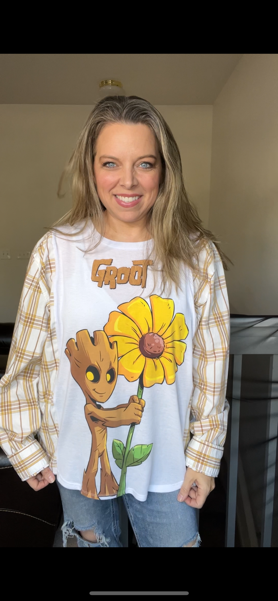 Upcycled ￼Groot - Women’s XL T-shirt with cotton sleeves