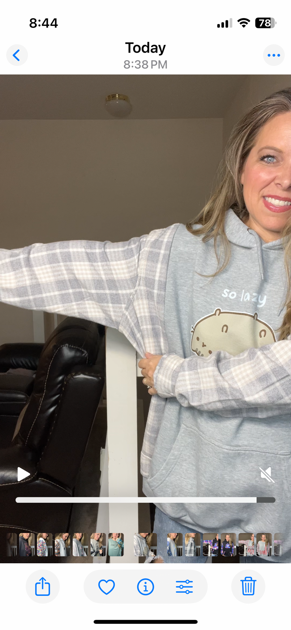 Upcycled Lazy – women’s 5X midweight sweatshirt with flannel sleeves
