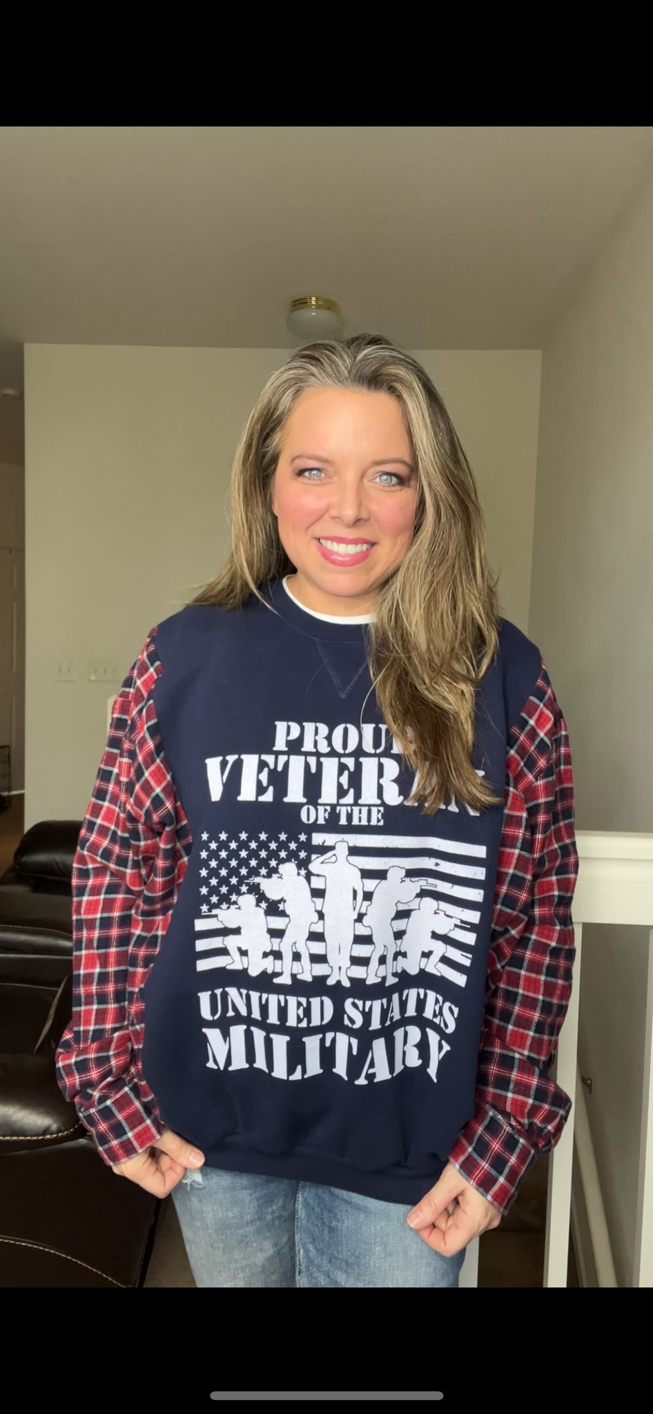 Upcycled Veteran – women’s XL/1X – midweight sweatshirt with flannel sleeves ￼