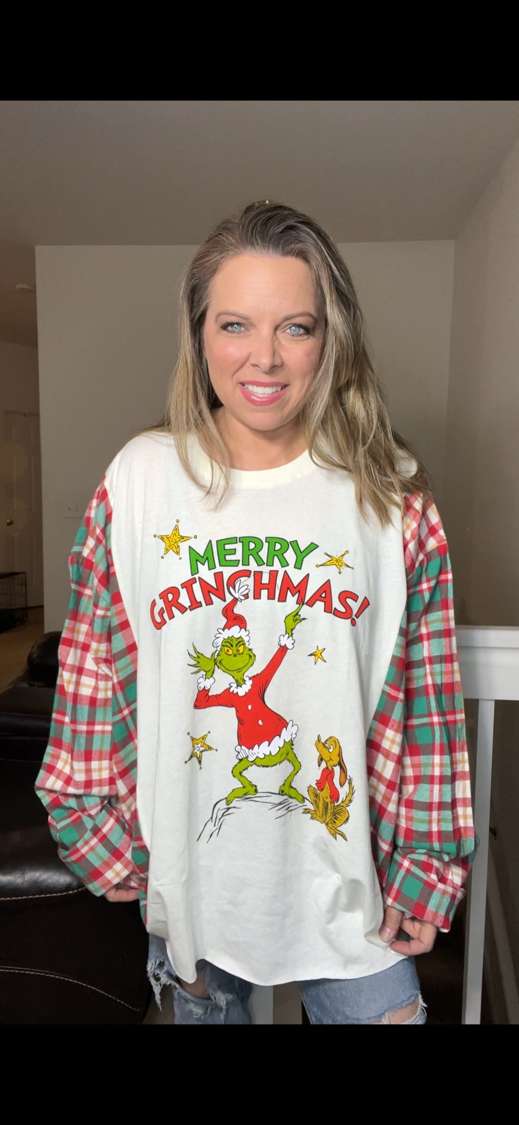 Upcycled Grinchmas - Women’s 5X thin T-shirt with thin flannel sleeves