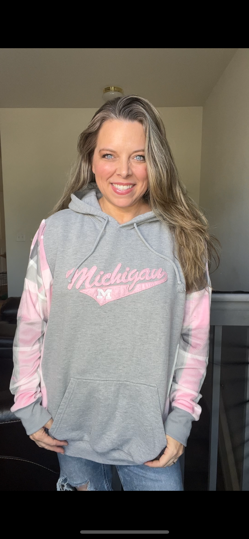 Upcycled Michigan – women’s 3X midweight sweatshirt with stretch sleeves