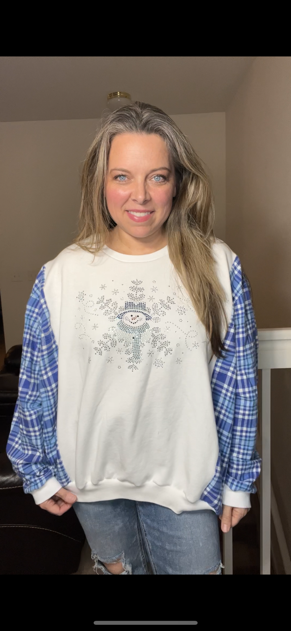 Upcycled snowman - women’s 1X – midweight sweatshirt with flannel sleeves