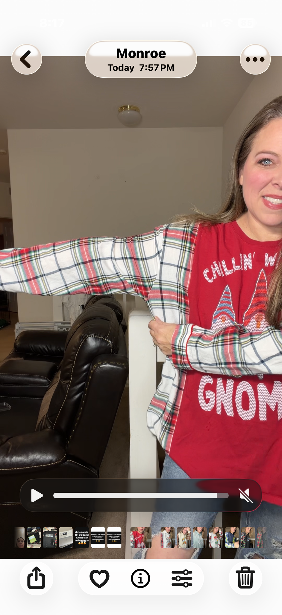 Upcycled Gnomies - women's 1XT-shirt with flannel sleeves ￼￼