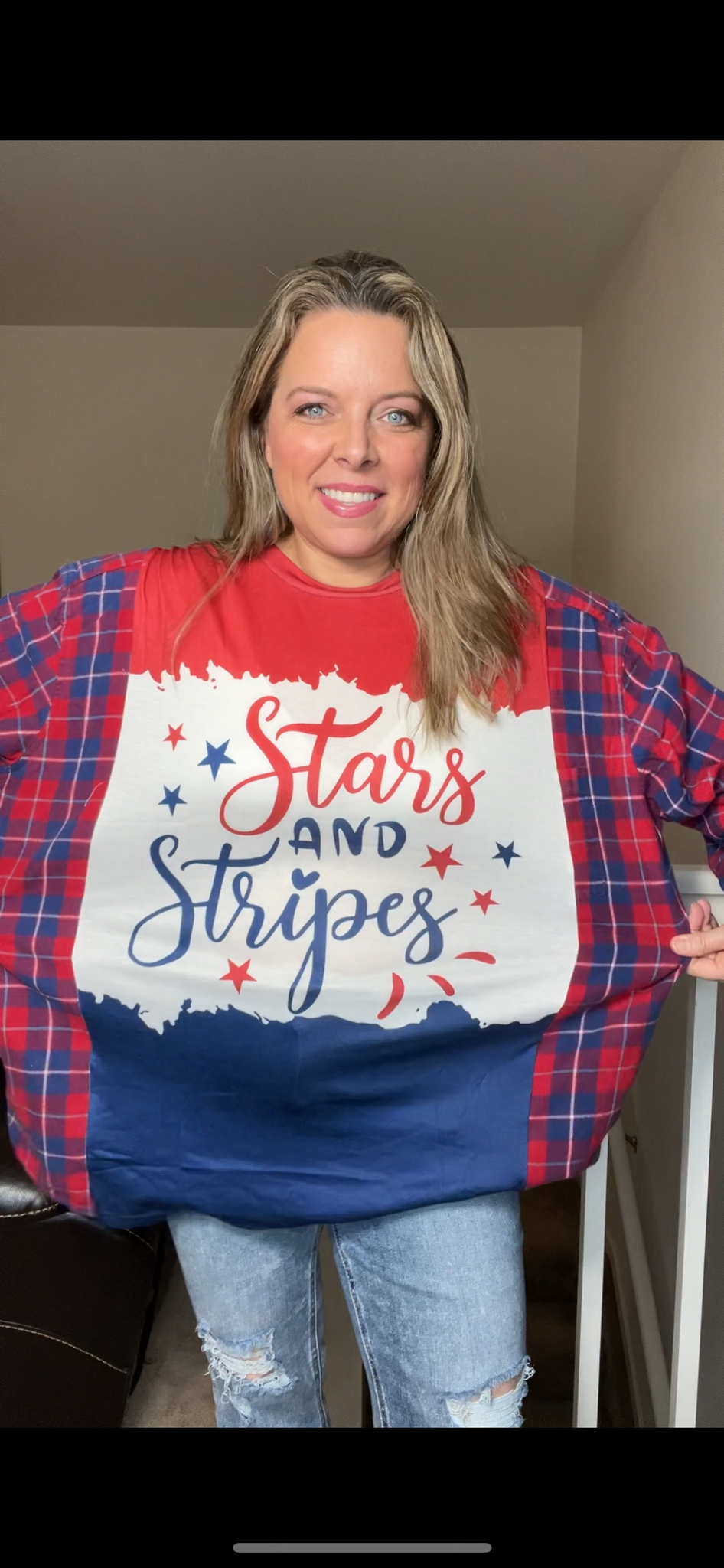 Upcycled Stars - Women’s 2X - thin T-shirt with flannel sleeves – very long, but can be shortened￼