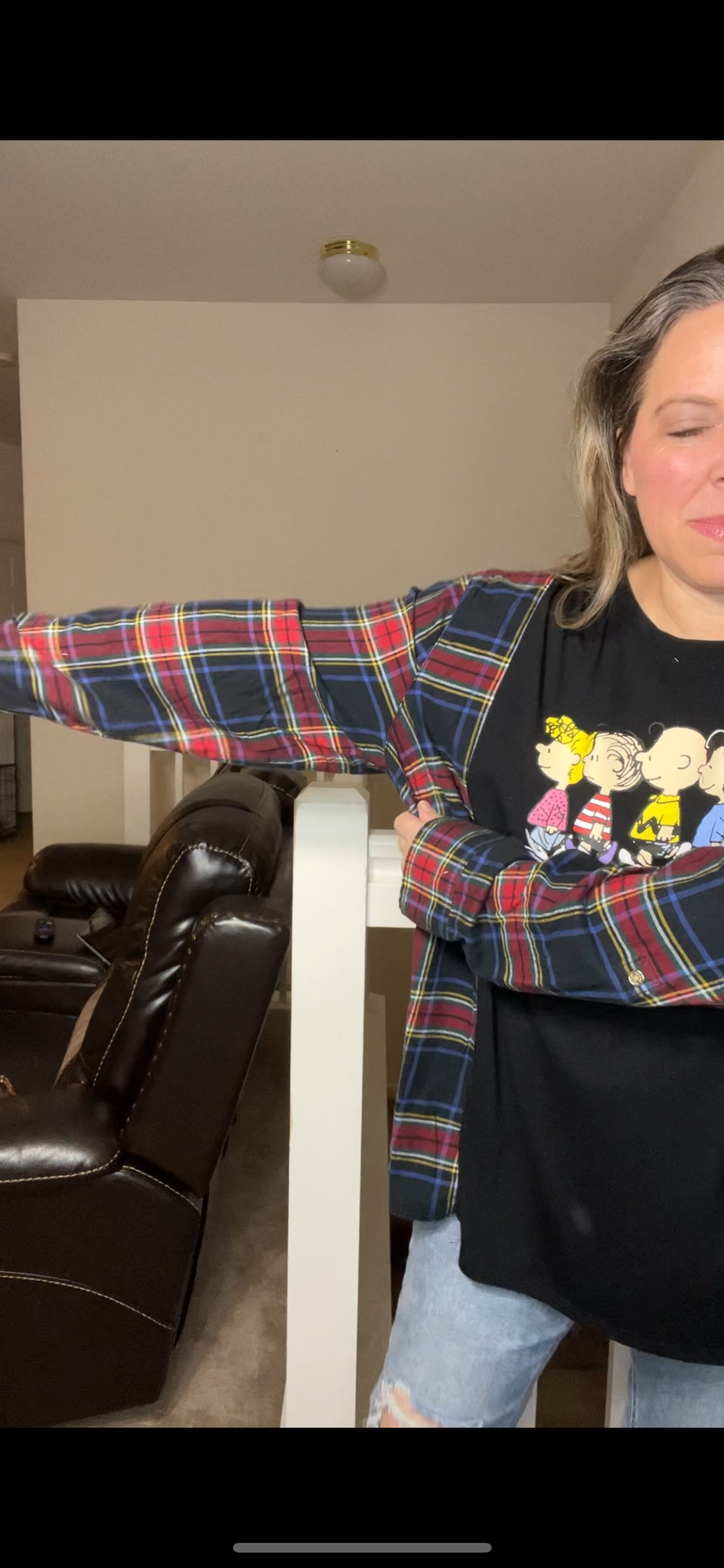 Upcycled Peanuts – women’s 3X/4X thin T-shirt with flannel sleeves